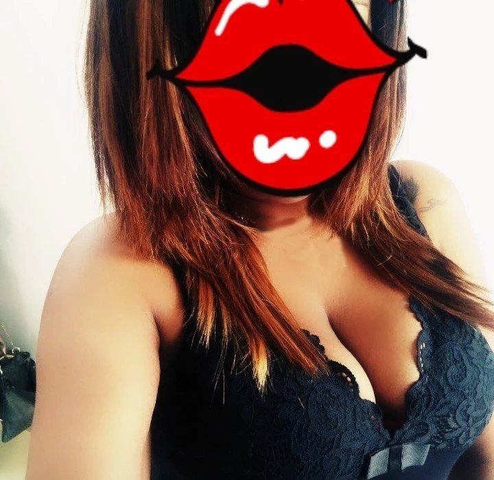 Meena – Sri Lankan escort in Colombo — 3 / 4