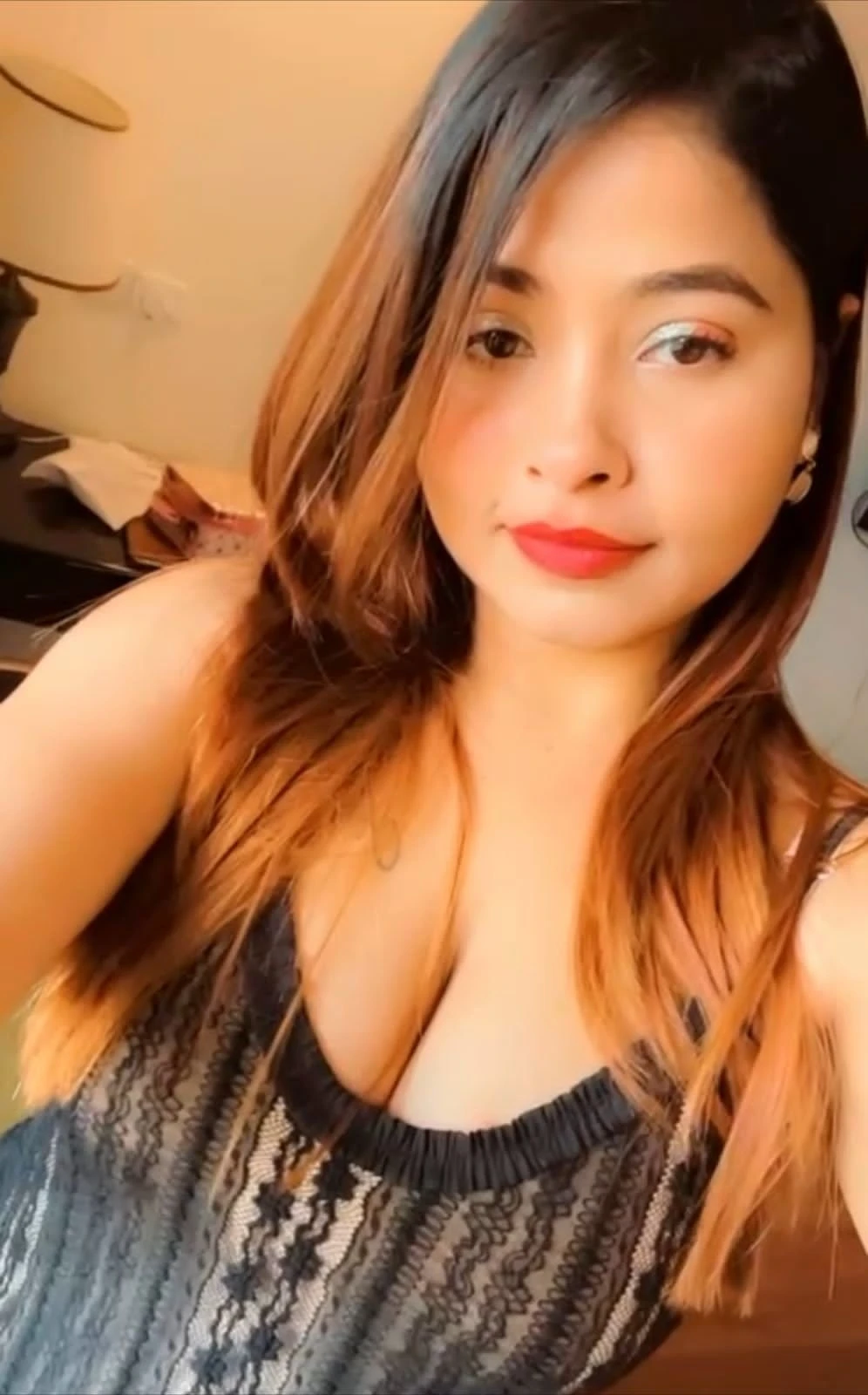 Priya – Indian escort in Hyderabad — 2 / 3