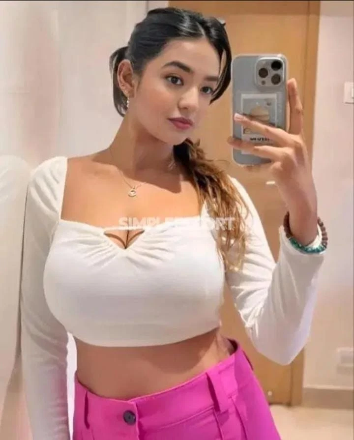 Snehal – escort in Mumbai — 1 / 5