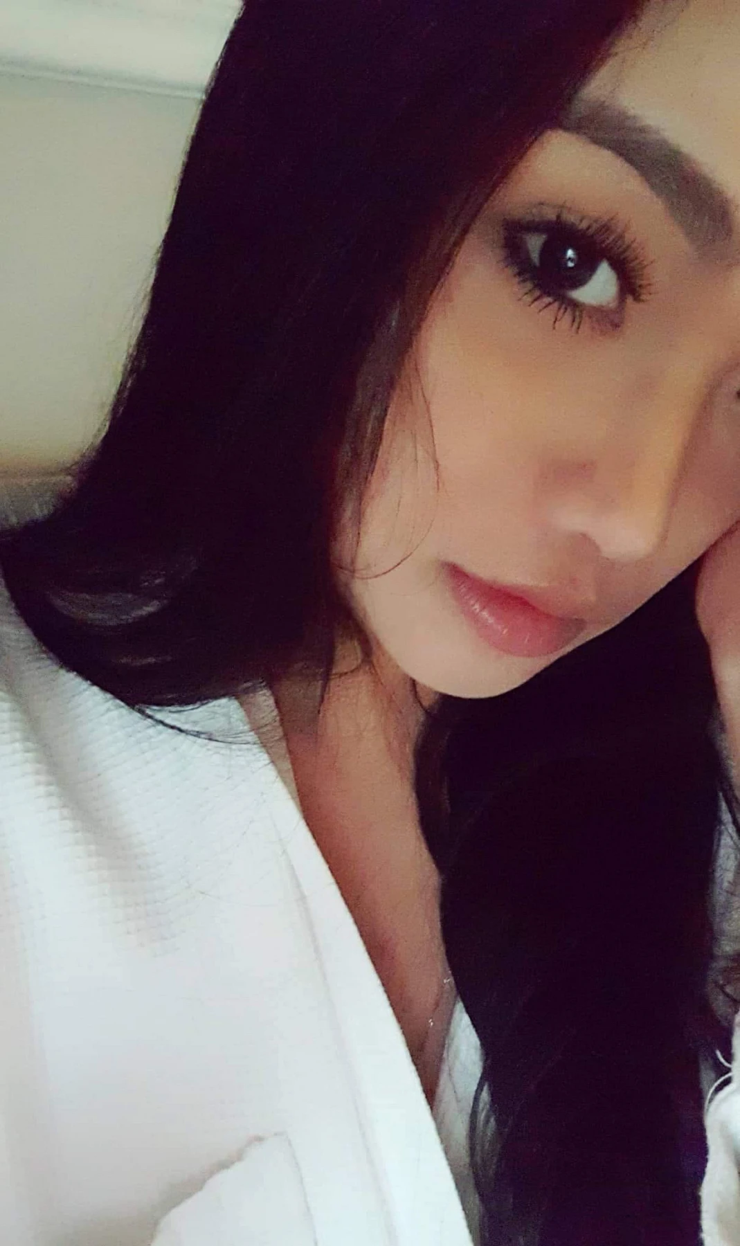 Elizabeth – Filipino escort in Macao — 15 / 18