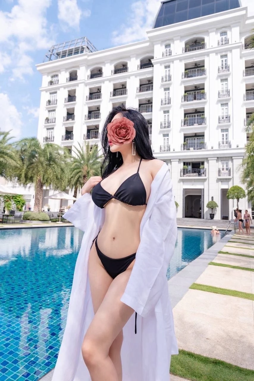 Sammy – South Korean escort in Da Nang — 15 / 29