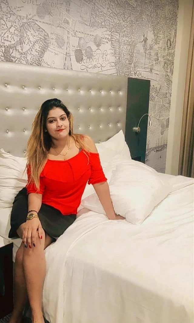 Madushi – Sri Lankan escort in Colombo, Escort, Colombo