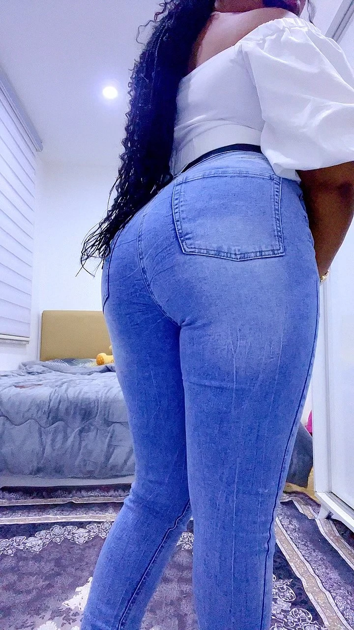 Jazzy – Ghanaian escort in Erbil — 3 / 4