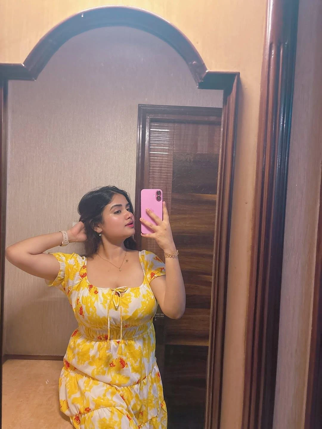Diyavarma – escort in Kandy — 4 / 5