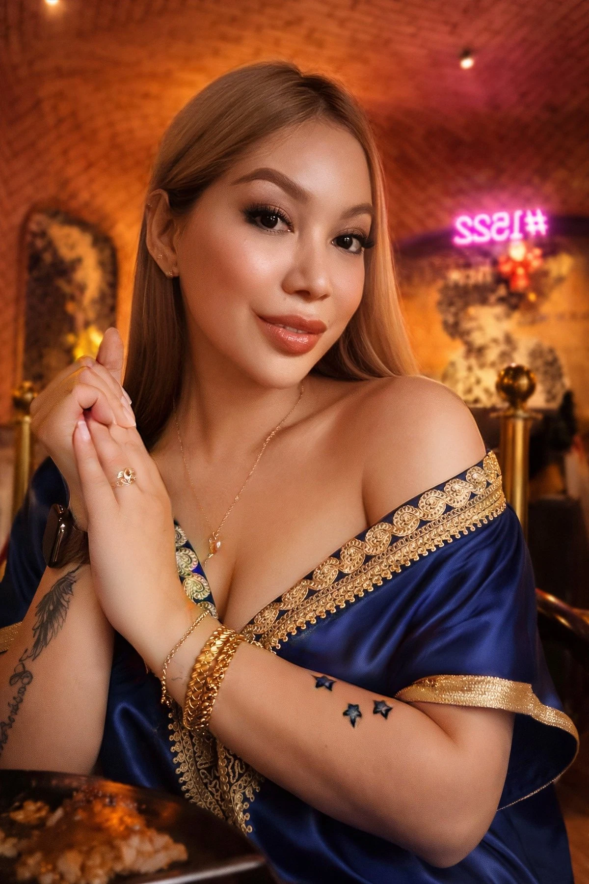 MARIA MATILDA TAN – Malaysian escort in Casablanca — 26 / 31