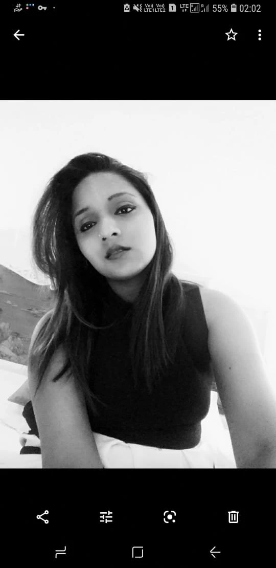 Niharika – Indian escort in Mumbai — 4 / 5
