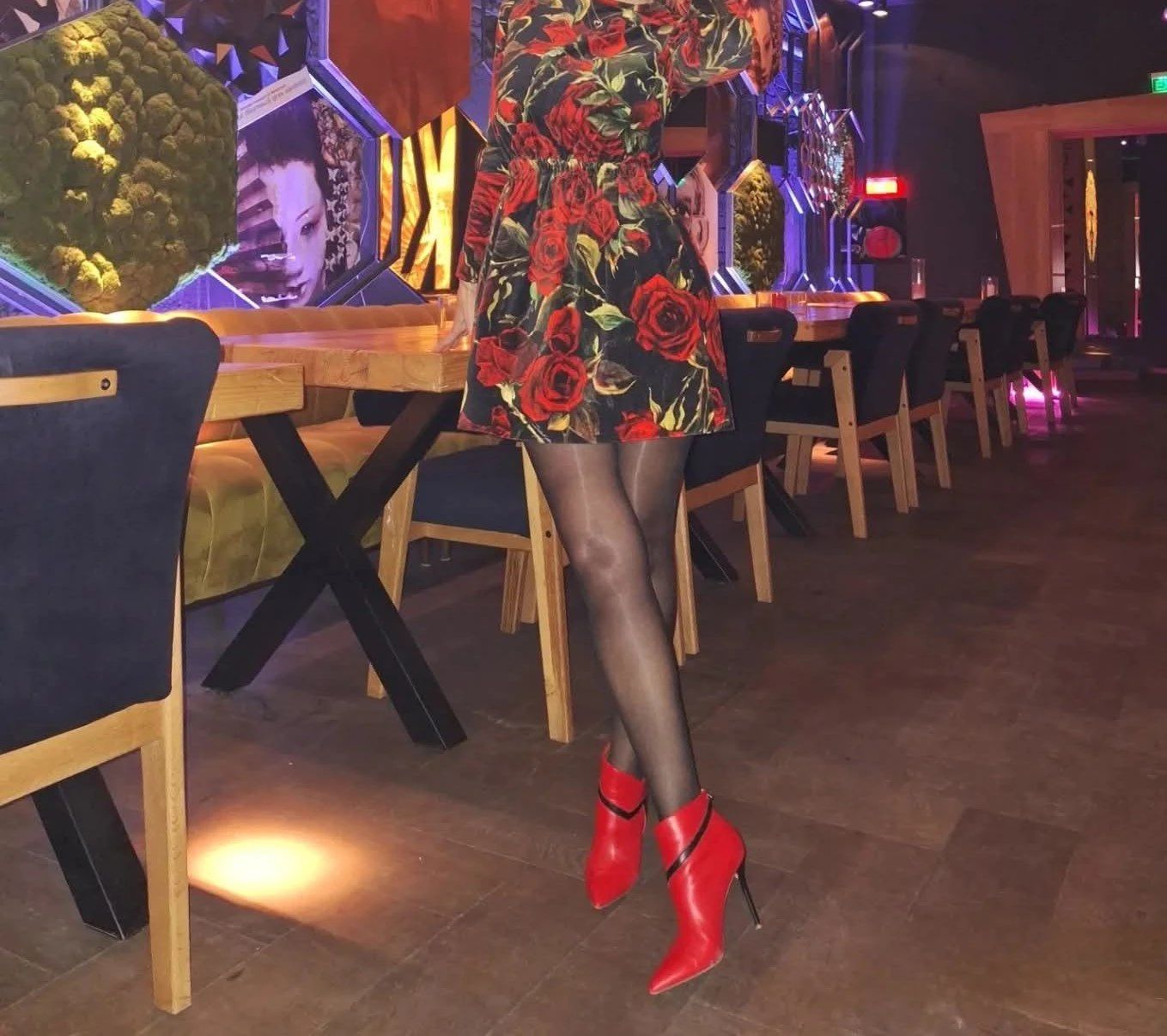 Sandrra – Romanian escort in Bucharest — 7 / 9