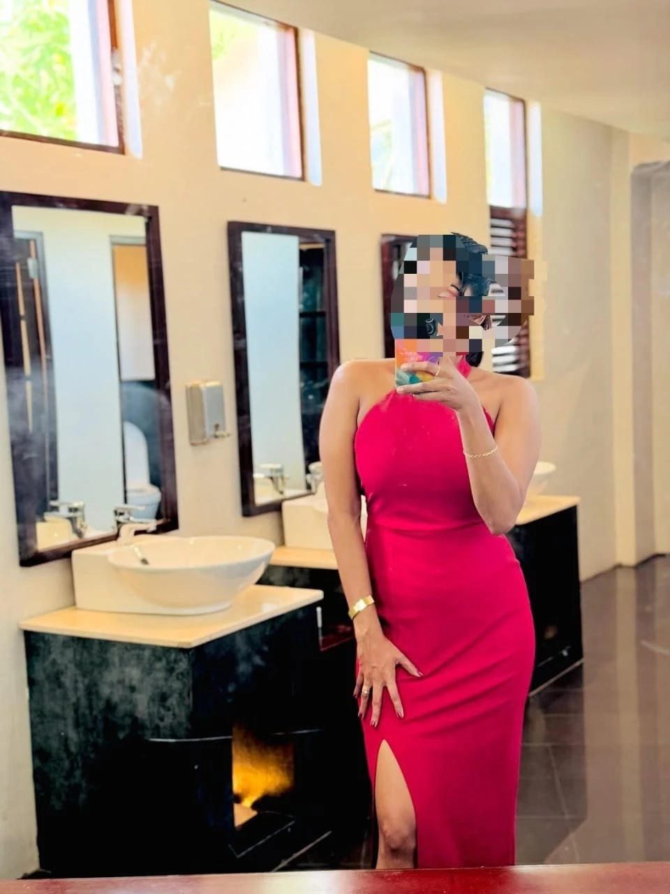 Kavini – Sri Lankan escort in Colombo — 4 / 11