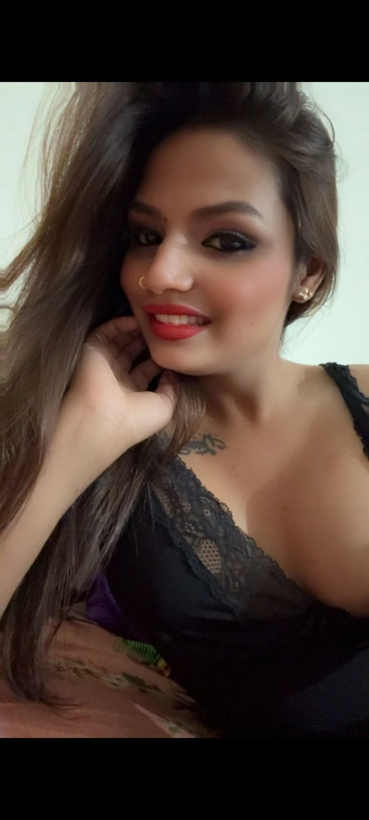 Zayra – Indian escort in Chandigarh — 9 / 10