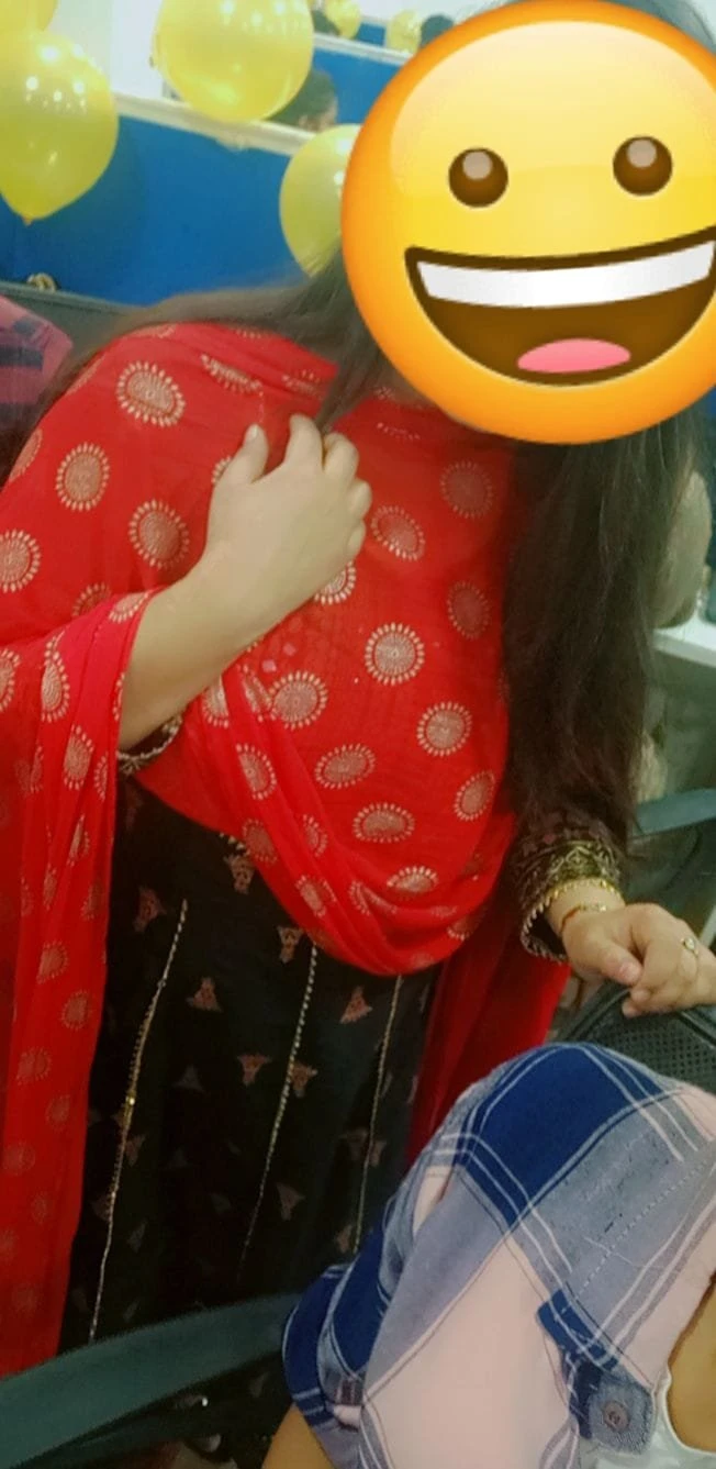 Priyanka Independent – Indian escort in Gurgaon — 2 / 5