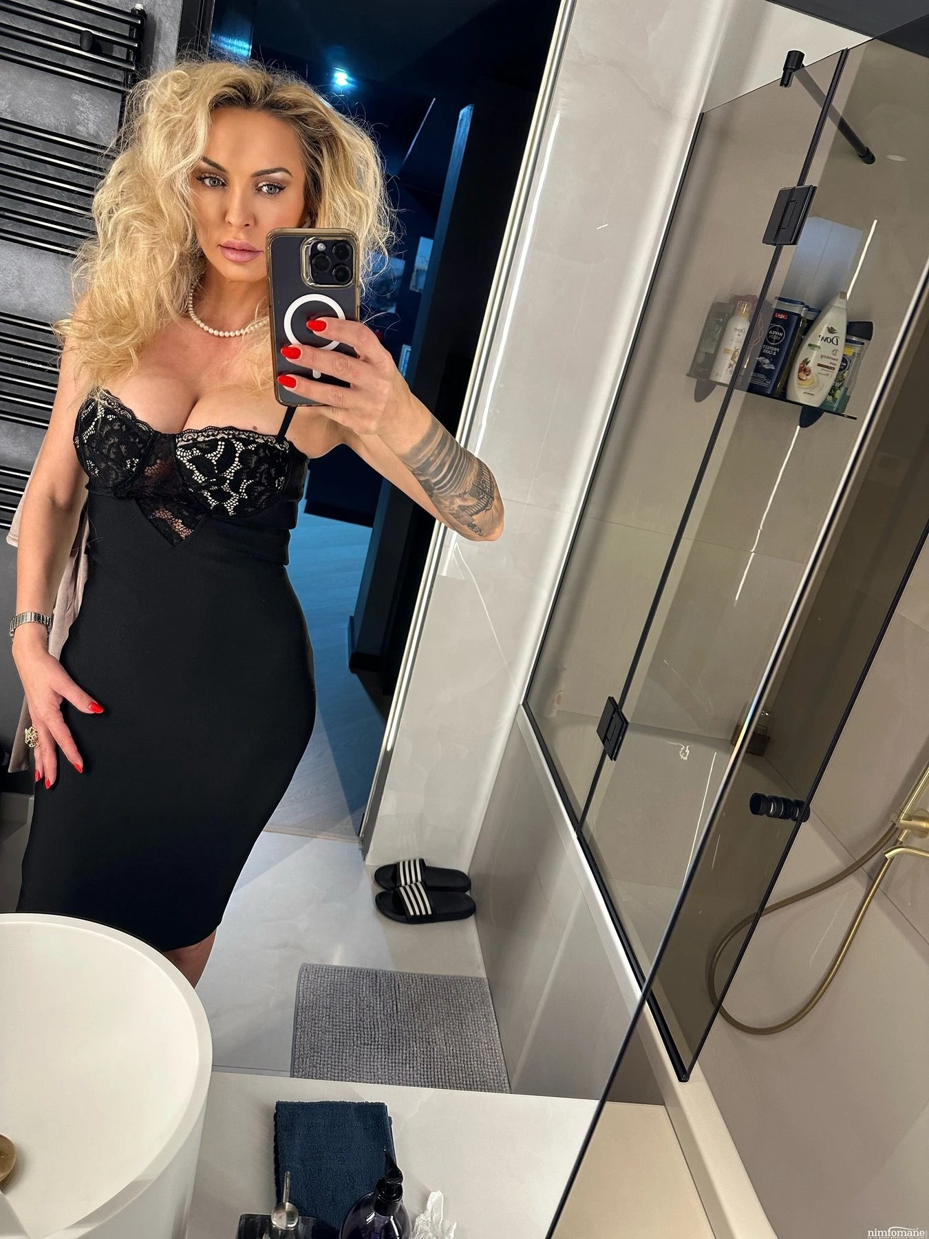 Sofia – Romanian escort in Bucharest — 3 / 7