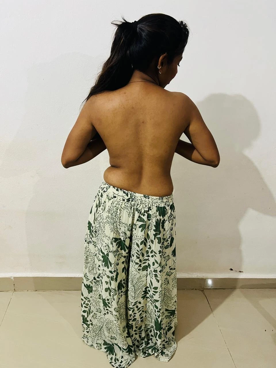 Priya – Indian escort in Pune — 11 / 14