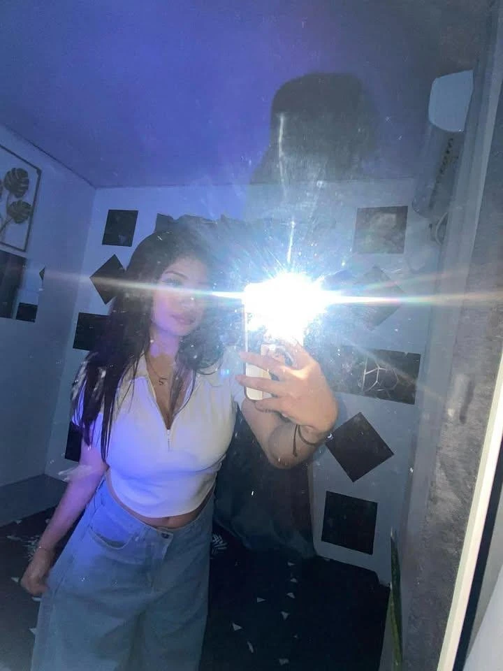Yashsavi Web Cam & Real Meet Escort's – Nepalese escort in Kathmandu — 4 / 5