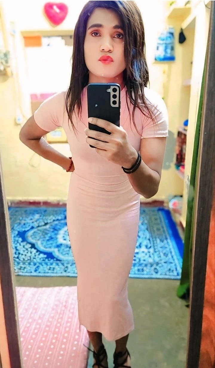 Pihu – Indian escort in Candolim, Goa — 2 / 7