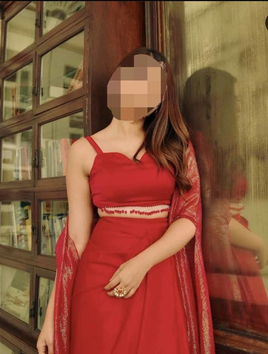 Paridhi Independent Girl Cam & Real/Meet – Indian escort in Mumbai — 5 / 8