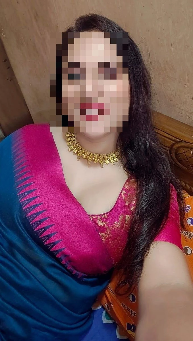 Sonali – Indian escort in Hyderabad — 8 / 11