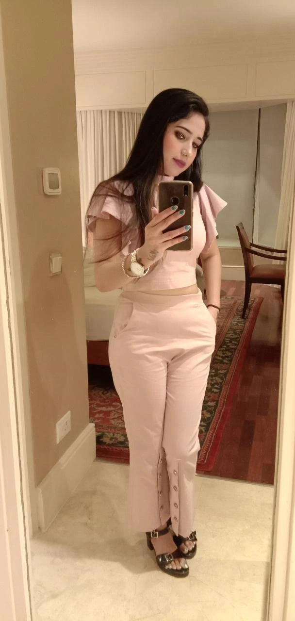 Sona – Indian escort in Mumbai — 2 / 5