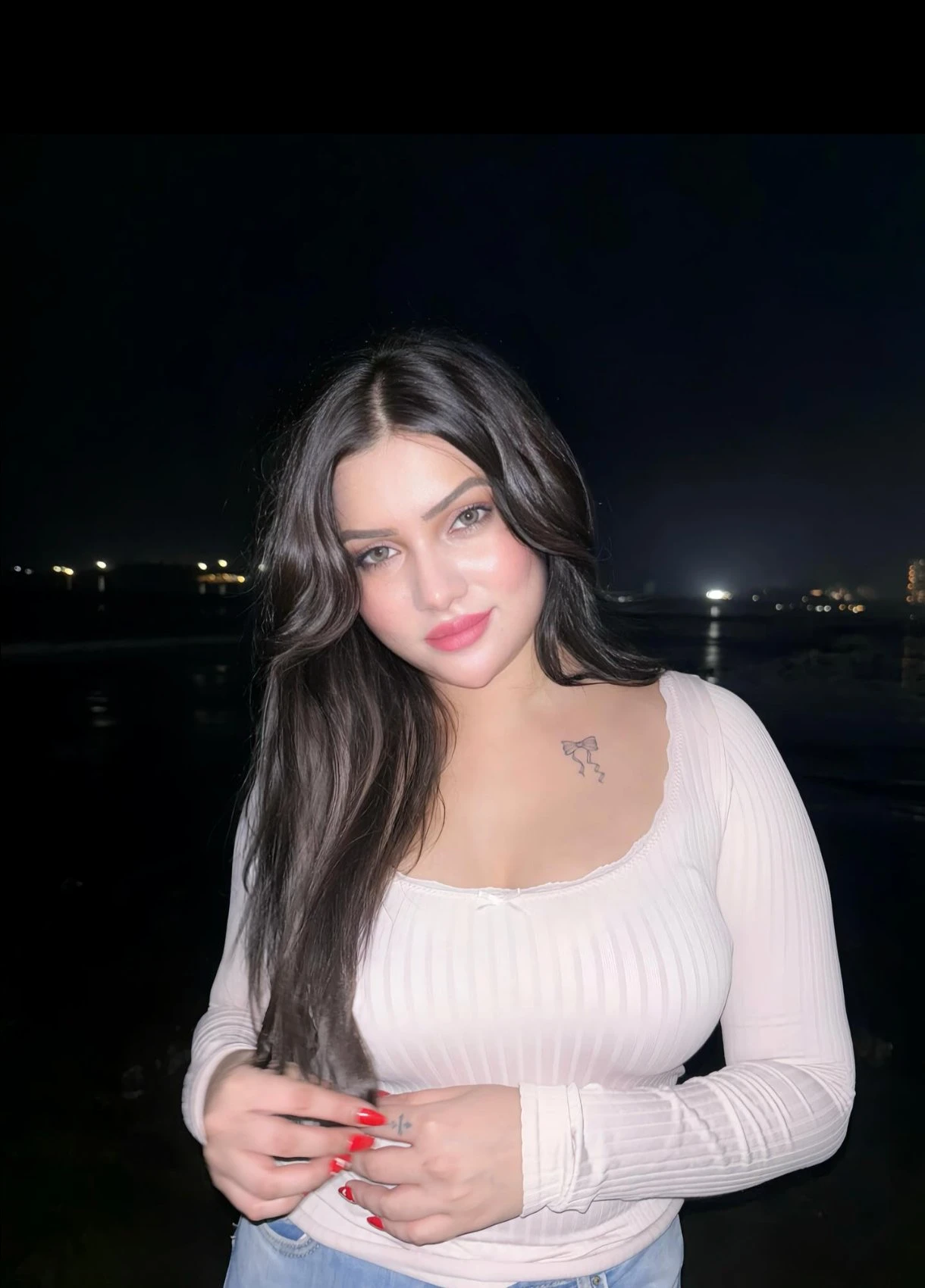 Mega in Hyderabad – Indian escort in Hyderabad — 2 / 4