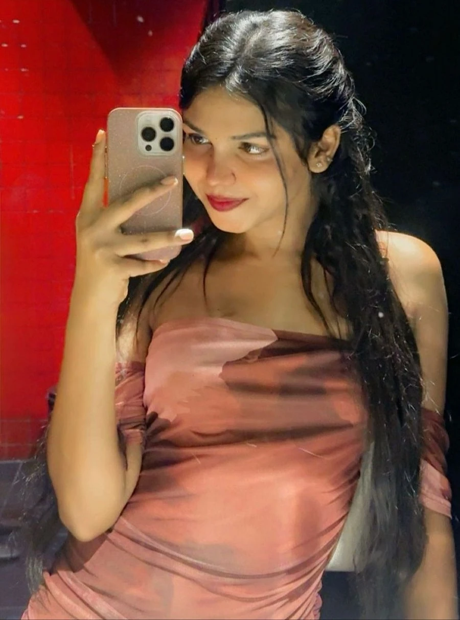 Shweta Reddy Telugu Girl Madhapur – escort in Hyderabad — 1 / 8