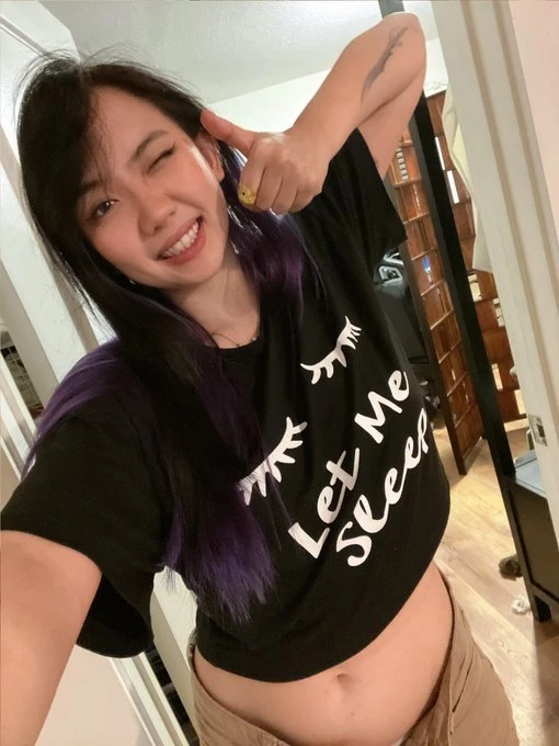 Erica – Vietnamese escort in Maldives — 3 / 4