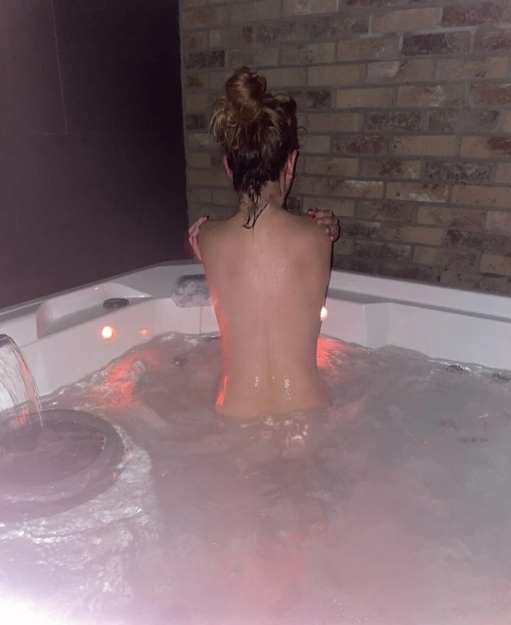 Michaella – Slovakian masseuse in Bratislava — 6 / 19