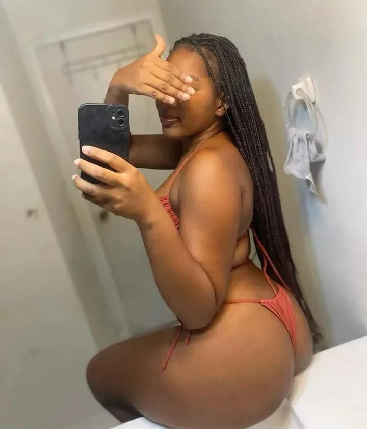 Brown – South African escort in Bishkek — 3 / 5