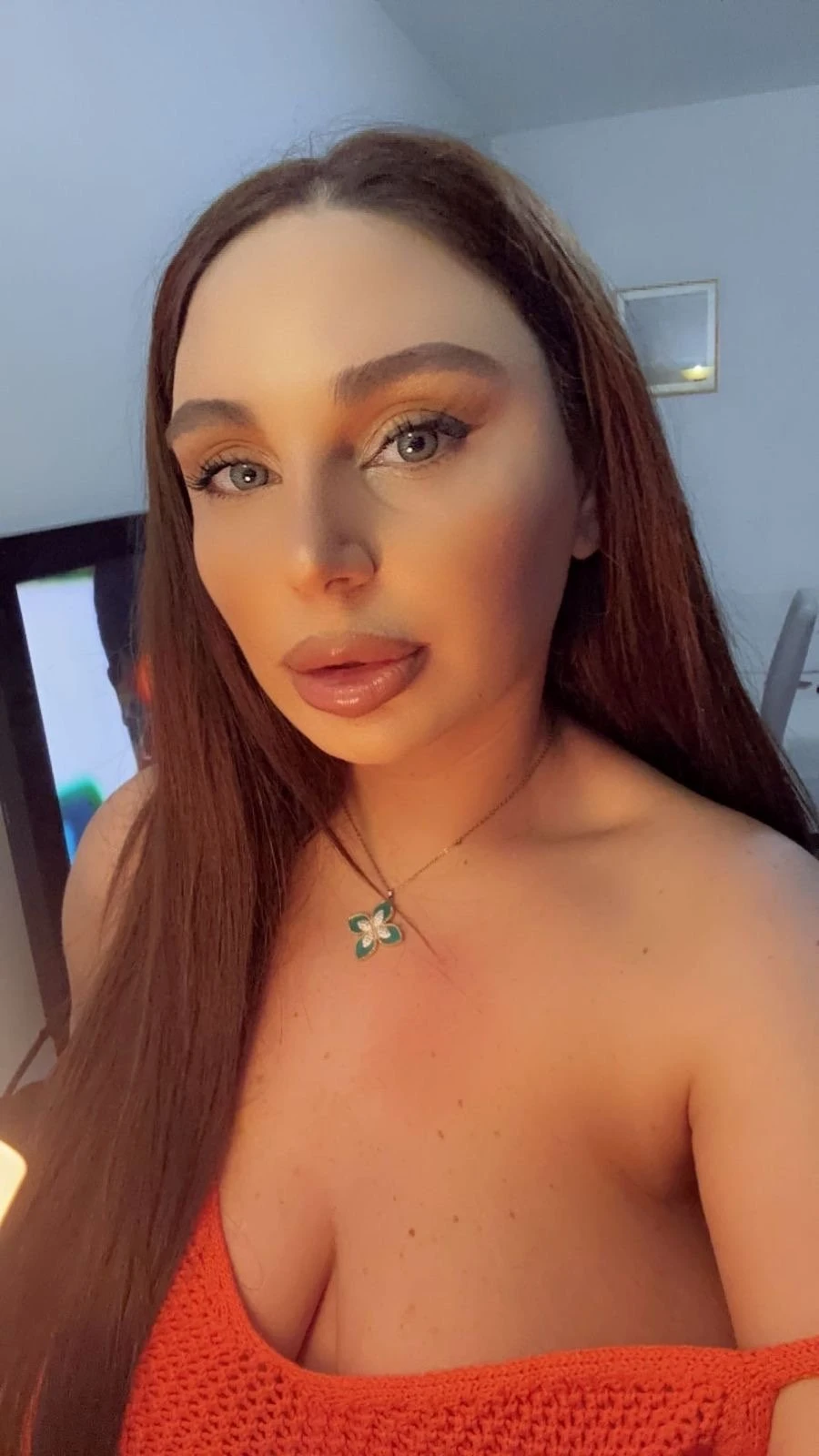 Lala – Belarusian escort in Montenegro — 5 / 6