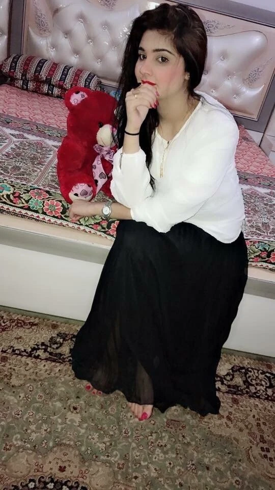Nimra – Pakistani escort in Islamabad — 2 / 13