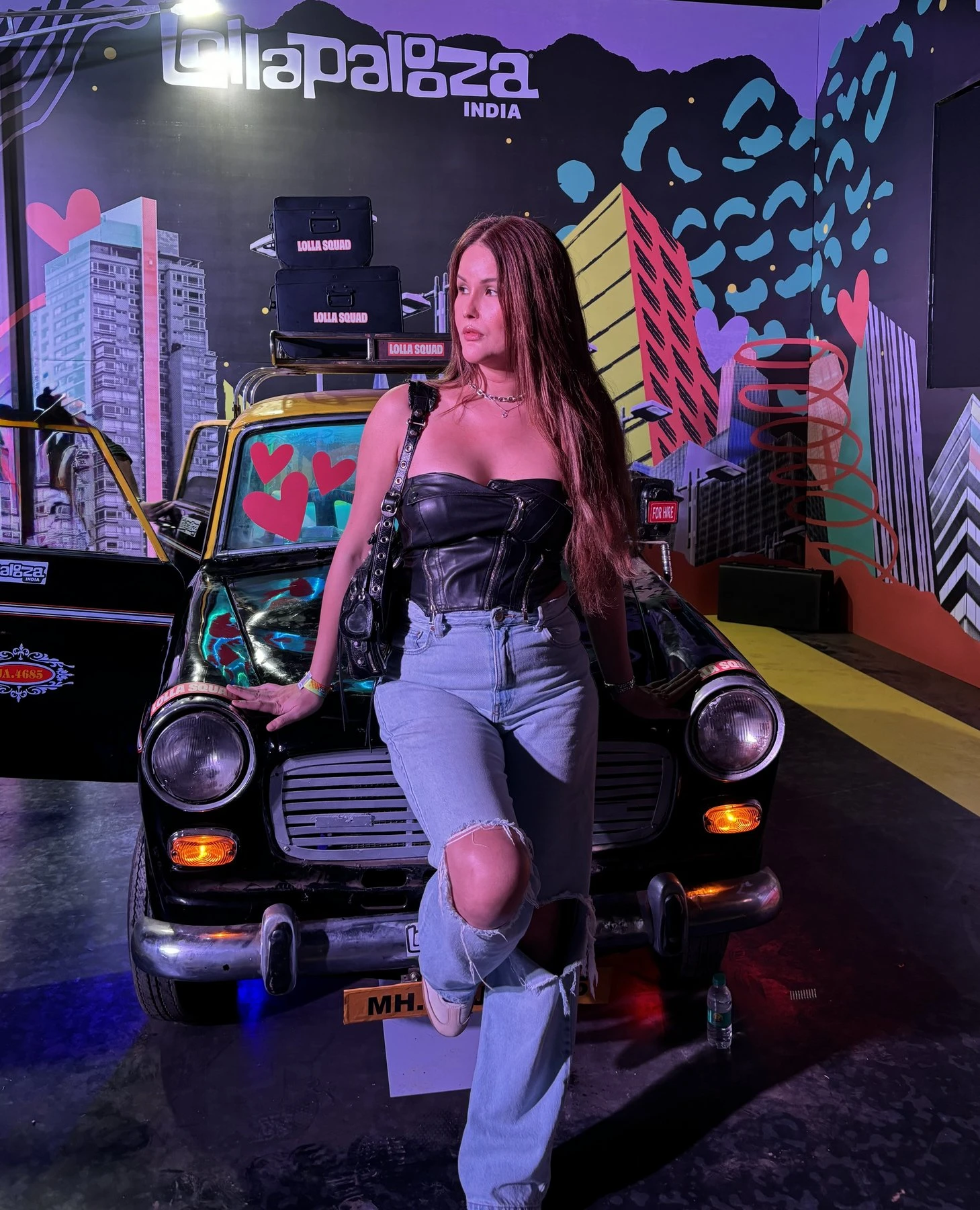 Heiress – Spanish escort in Mumbai — 20 / 24