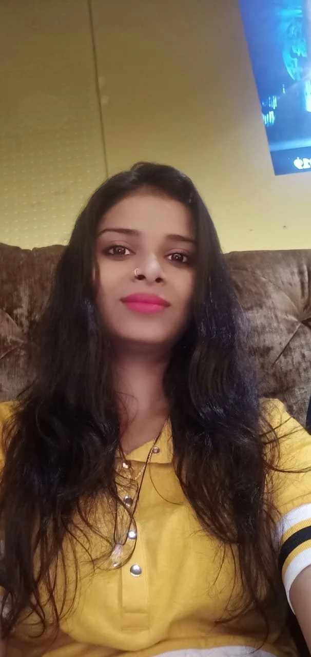 Riya Singh – Indian escort in Mumbai — 4 / 5