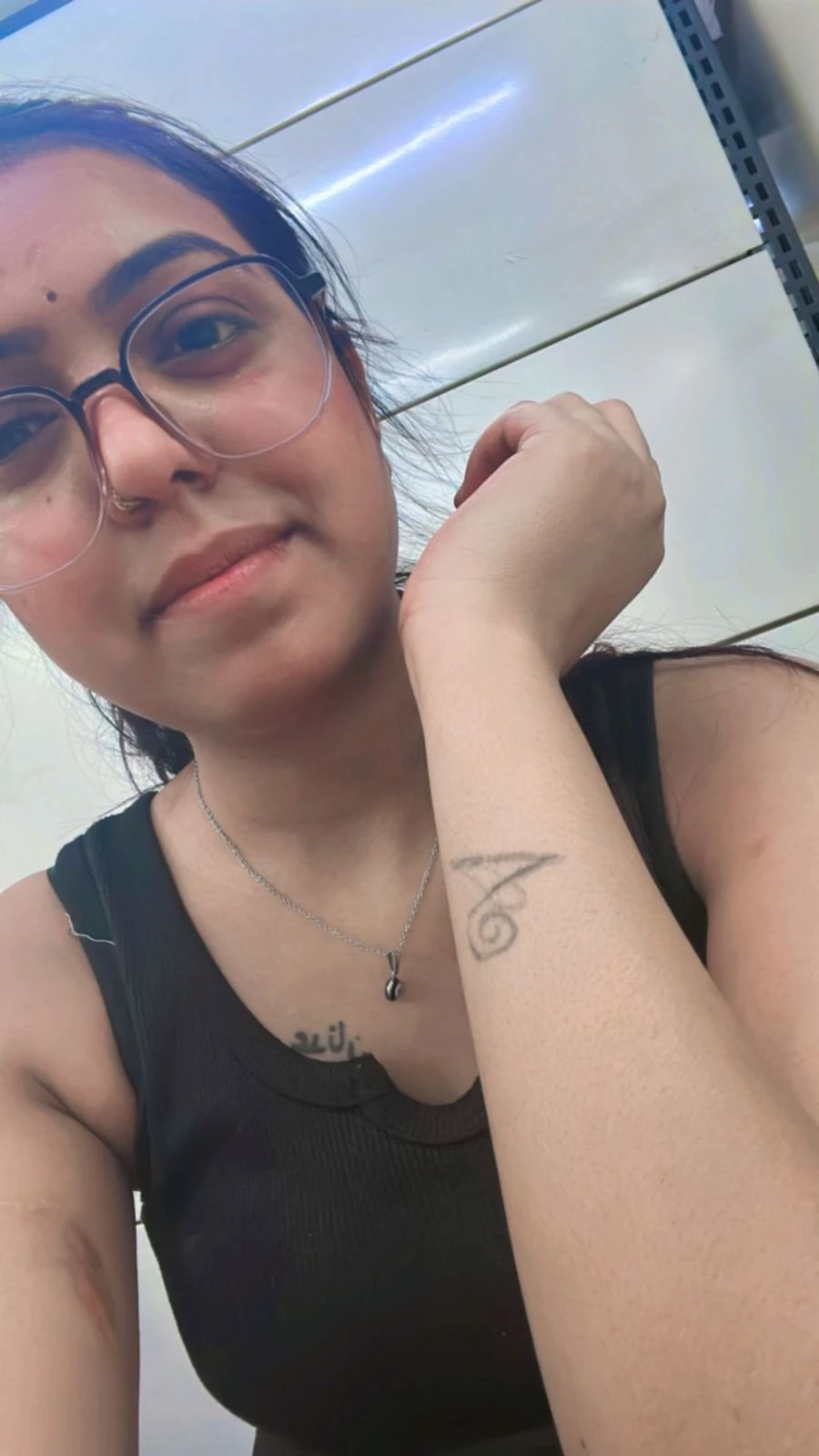 Jasleen – Indian escort in Jaipur — 6 / 9