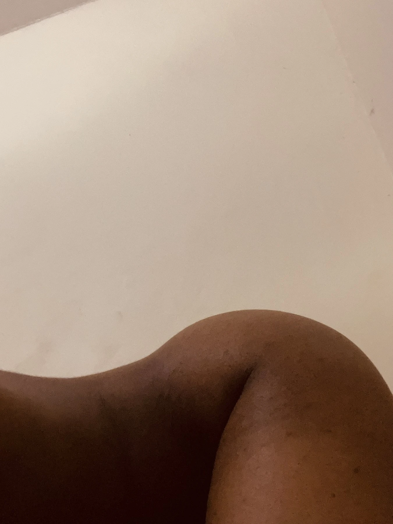 Amber Rose – Jamaican escort in Kingston — 4 / 5