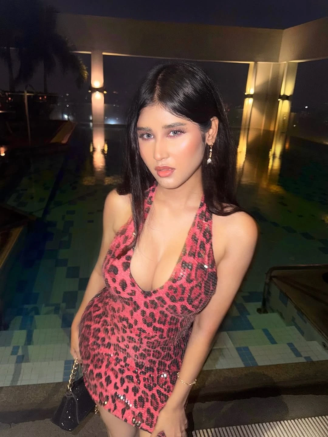 Anvi – Indian escort in Navi Mumbai — 2 / 5