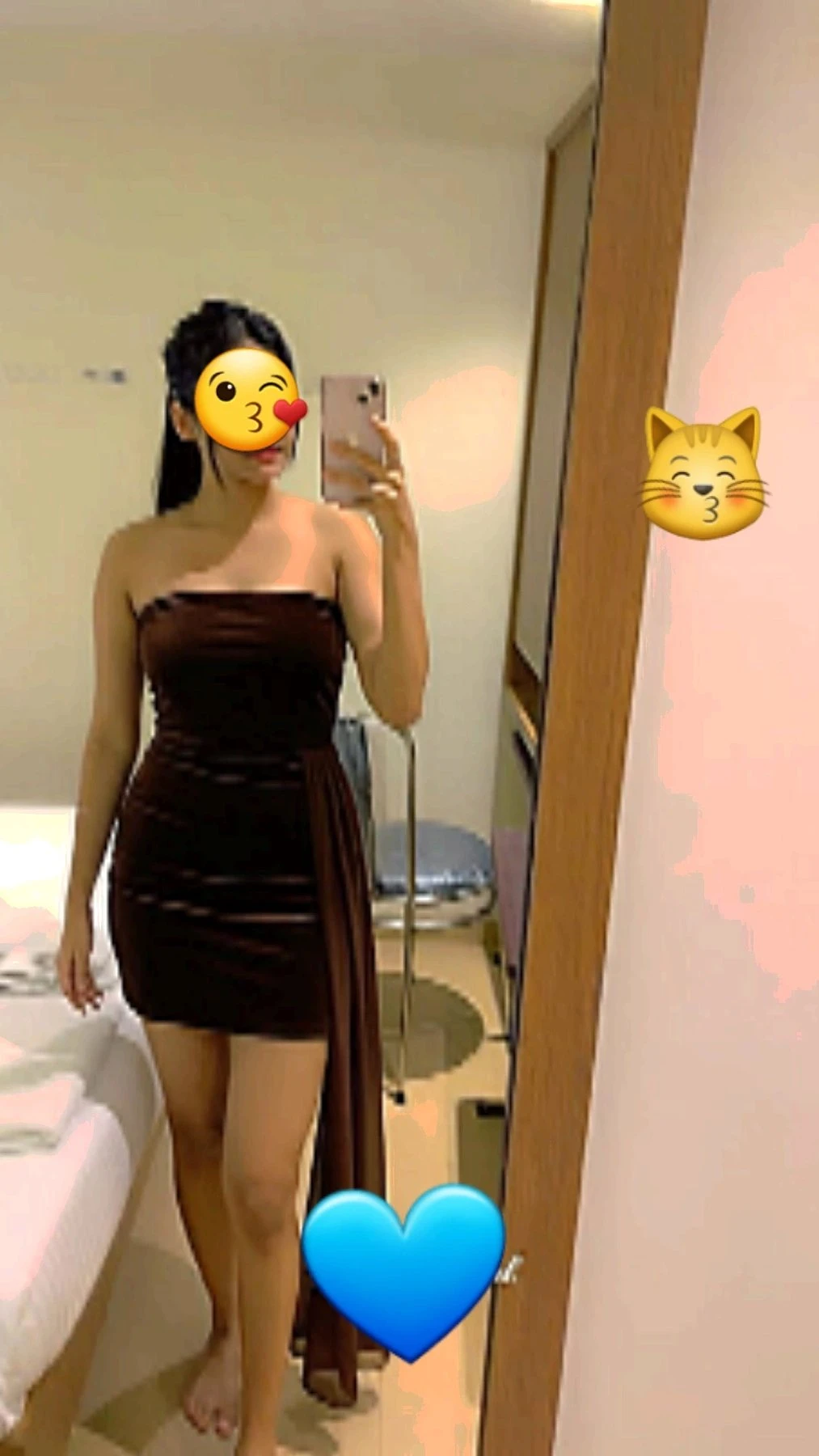 Tia – Indian escort in Mumbai — 2 / 5