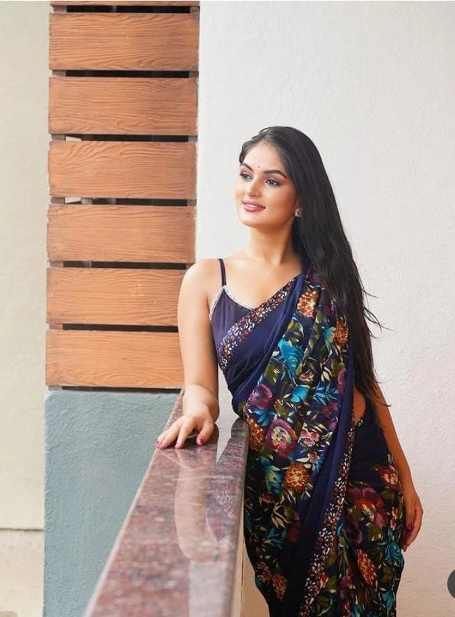 Monika – Indian escort in Nagpur — 2 / 3