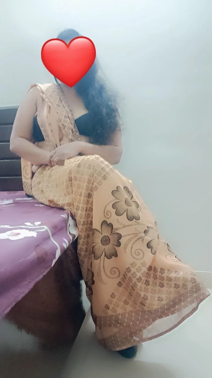 JUHI BHABI IN TOWN – Indian escort in New Delhi — 4 / 6