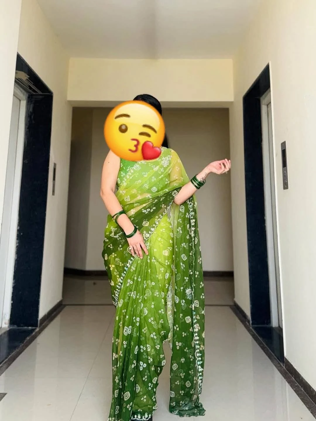 SUNAINA CAM QUEEN /MEET BIG BOOBS – Indian escort in New Delhi — 11 / 22