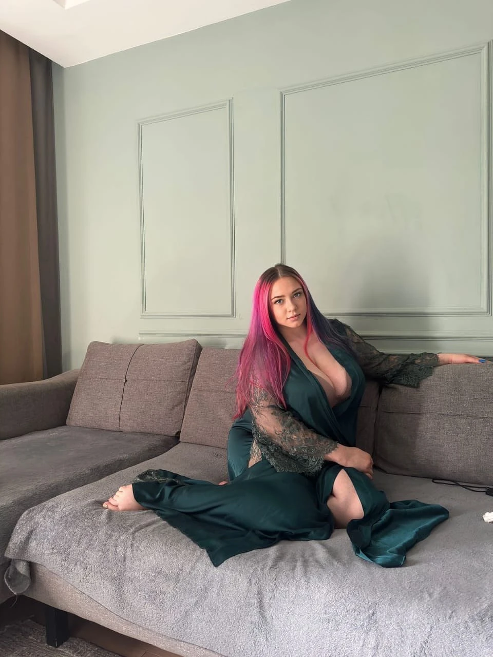 Aloyna – Russian escort agency in New Delhi, Escort, New Delhi