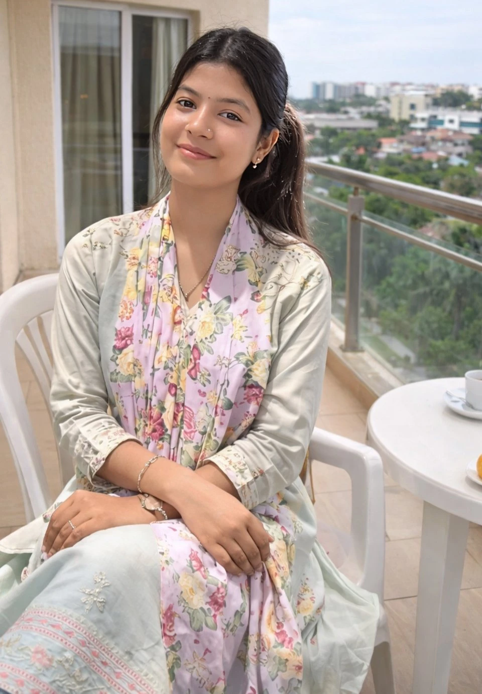Suruchi Independent sexy (cam&meet)🫦 – Indian escort in Pune — 3 / 4