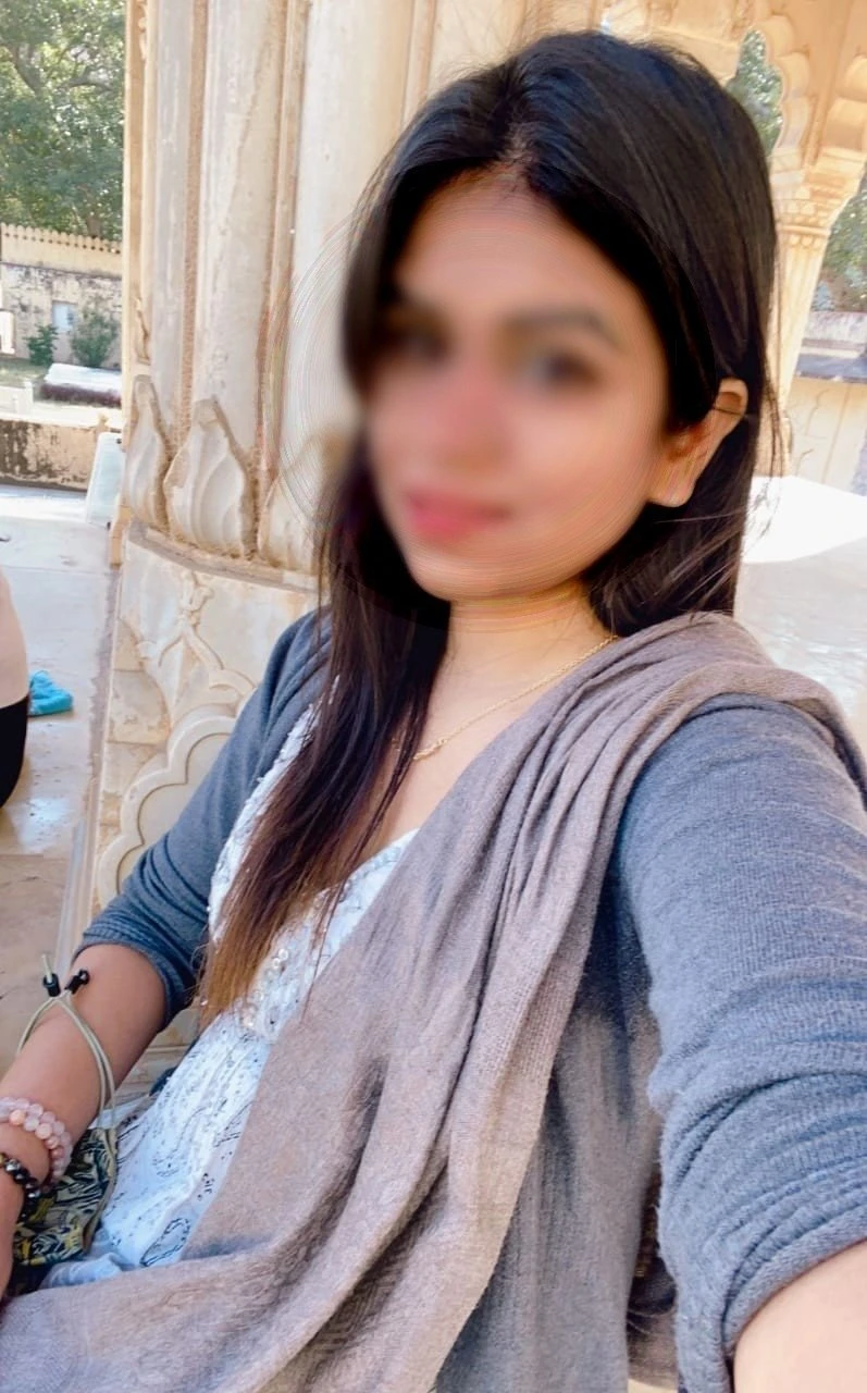 Riya Kaur – Indian escort in Noida — 3 / 6