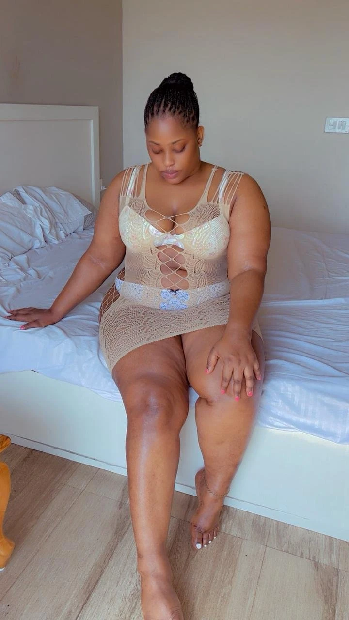 African Banky +91//789623//3829 – escort in Noida — 2 / 24