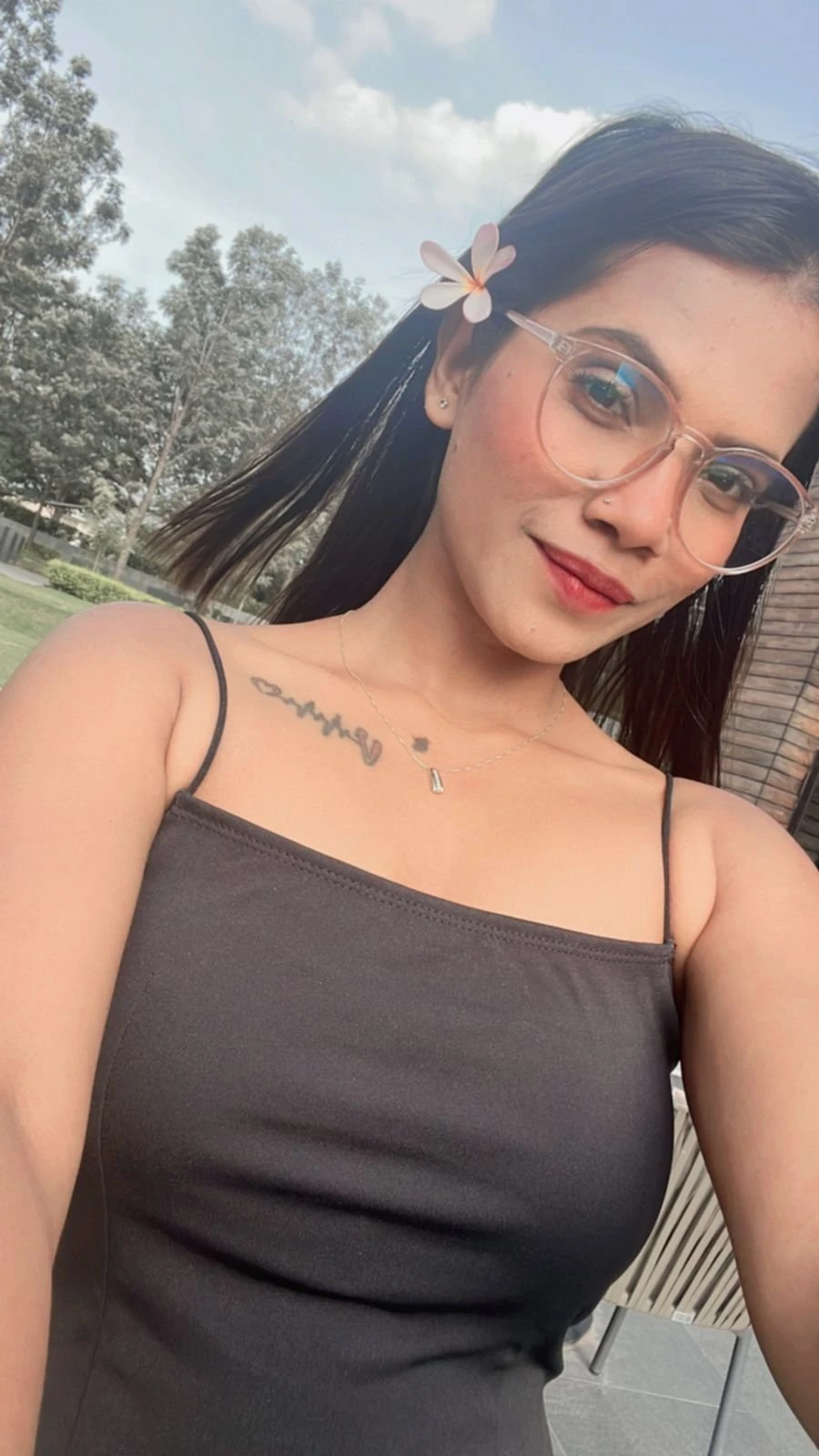 Teena – Indian escort in Hyderabad, Escort, Hyderabad