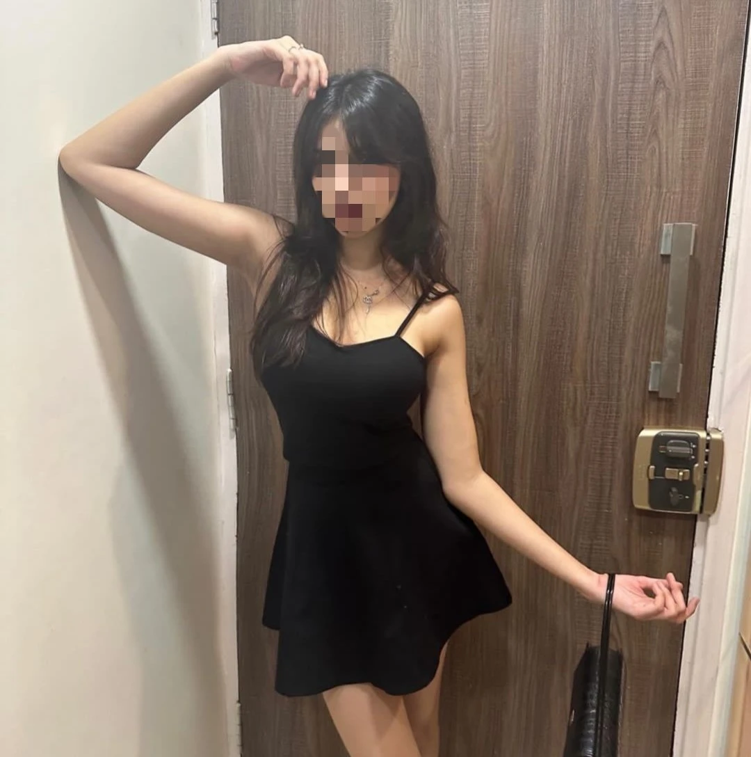 Cam / Meet Nitya Escort – Nepalese escort in Pokhara — 1 / 2