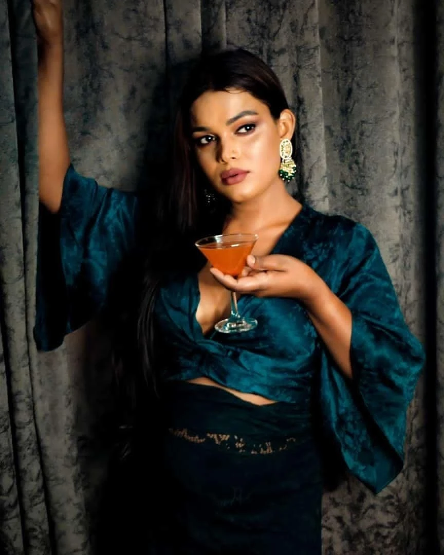 Aaliya Sharma – Indian escort in Jaipur — 1 / 6