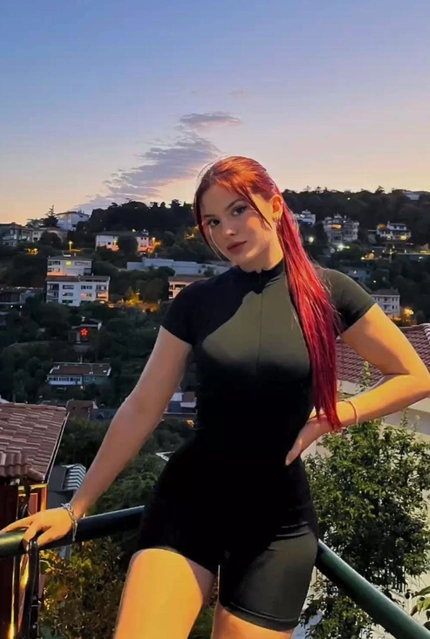 RUSSIAN INDIANS CALL GIRLS AGENCY – Indian escort in Noida — 20 / 21