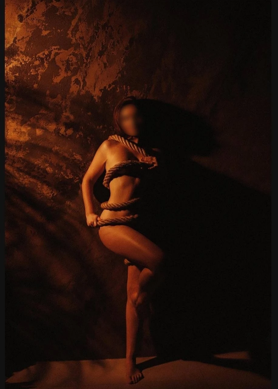Ріната – Ukrainian escort in Kiev — 3 / 5
