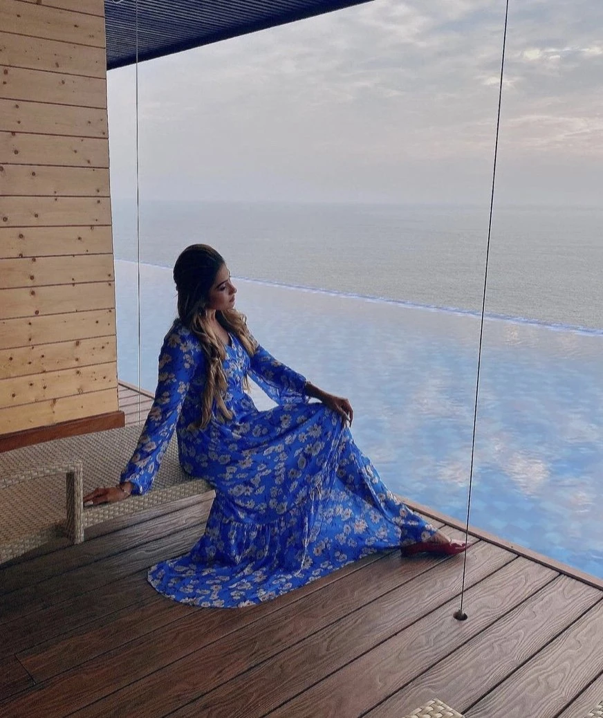 Fallon – escort in Colombo — 2 / 7