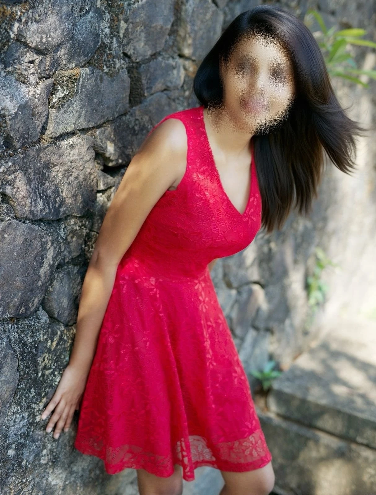 Teen Uni Girl Ambitious & Genuine – Sri Lankan escort in Colombo — 2 / 8