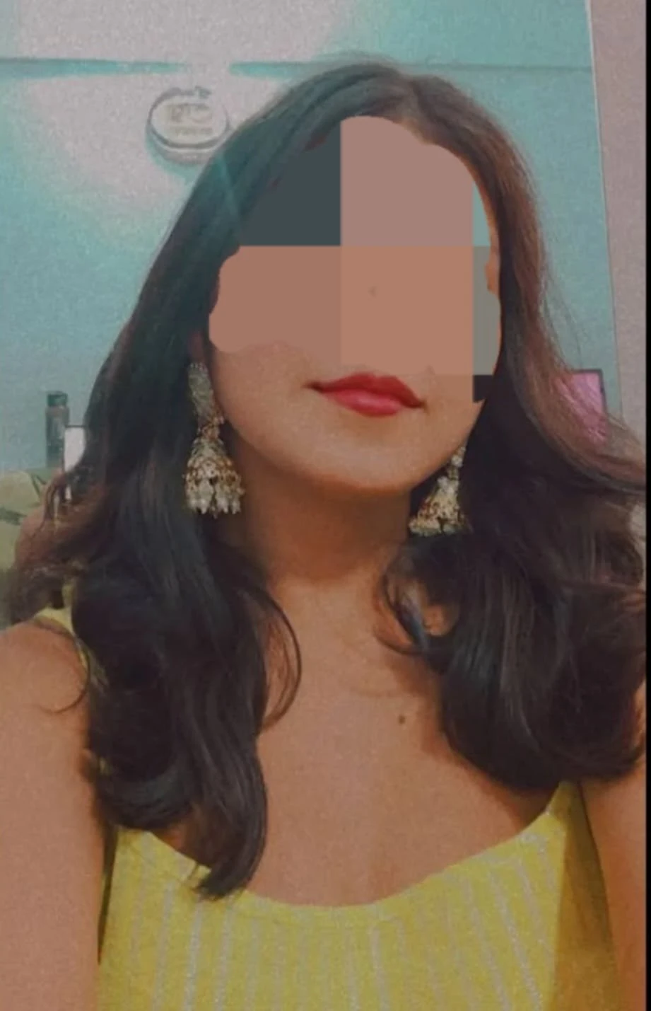 Sushmita Tiwari – Indian escort in Mumbai — 4 / 5