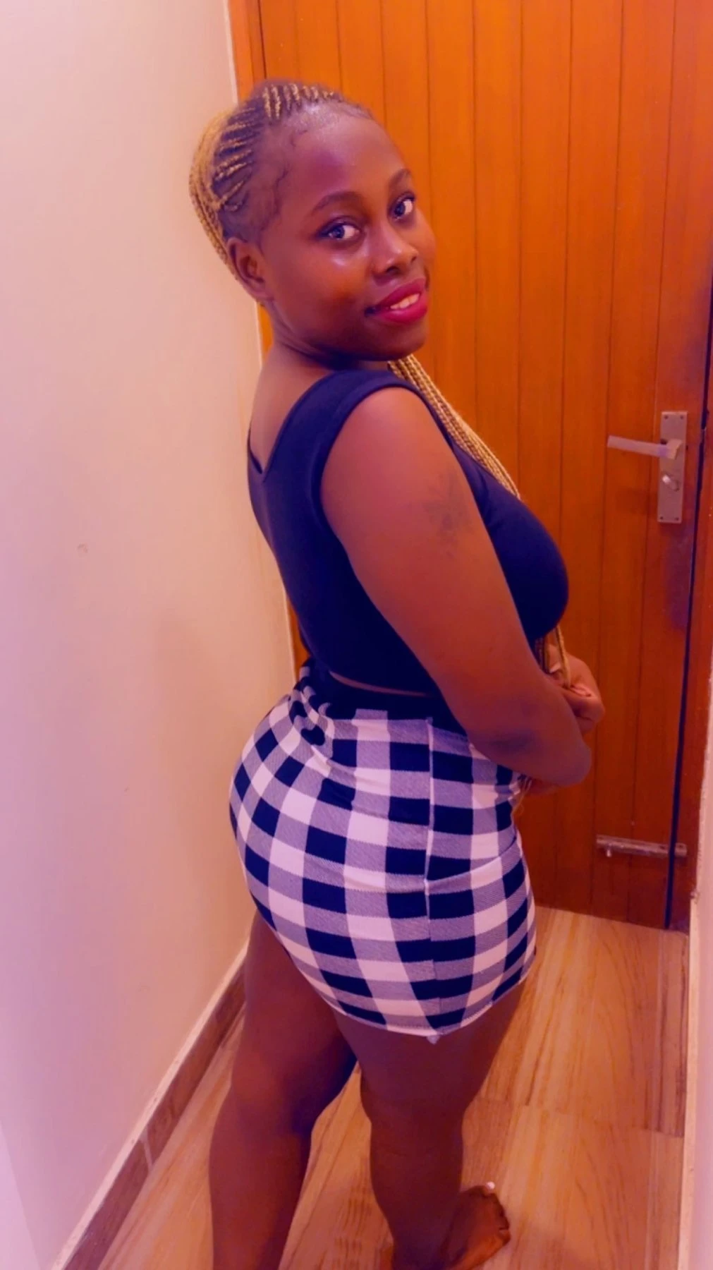 Porsha6 – Kenyan escort in New Delhi — 5 / 7